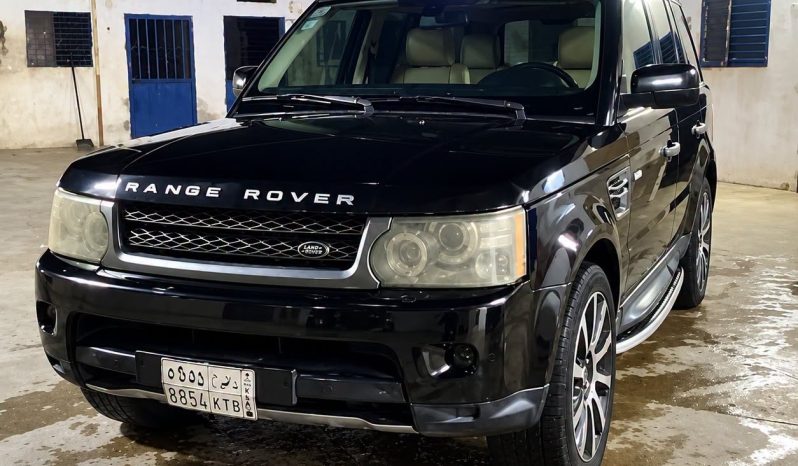 
								سيارة Range Rover Sport  بالرياض full									